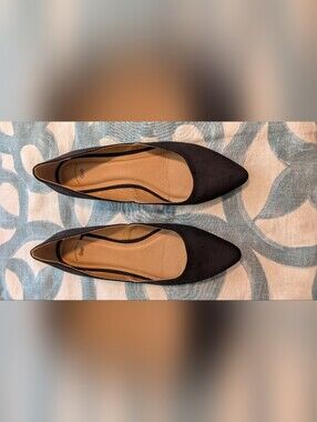 GAP Women's Black Pointed Toe Ballet Flats